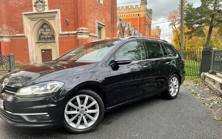 Volkswagen Golf VII, 2019 год, 1 450 000 рублей, 2 фотография