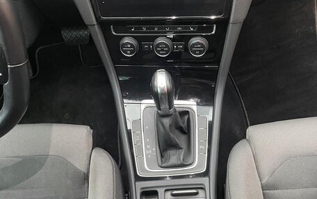 Volkswagen Golf VII, 2019 год, 1 450 000 рублей, 8 фотография