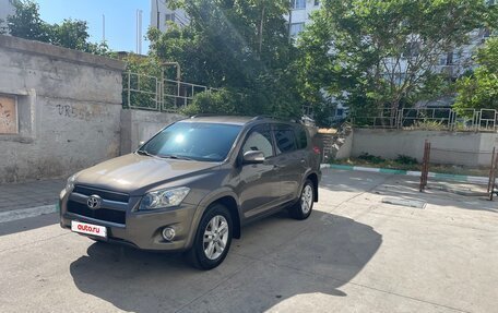 Toyota RAV4, 2011 год, 2 100 000 рублей, 2 фотография