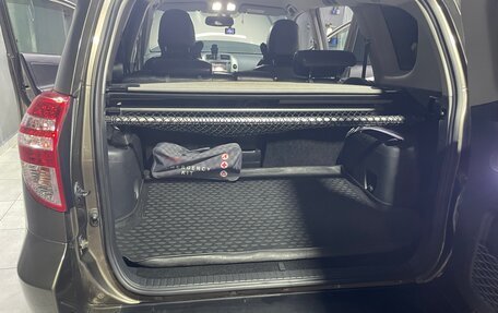 Toyota RAV4, 2011 год, 2 100 000 рублей, 11 фотография