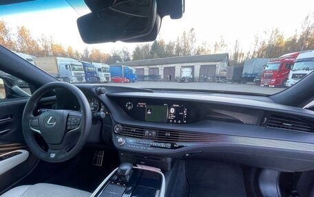Lexus LS IV, 2018 год, 5 527 000 рублей, 2 фотография