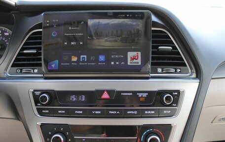 Hyundai Sonata VII, 2016 год, 1 379 000 рублей, 18 фотография