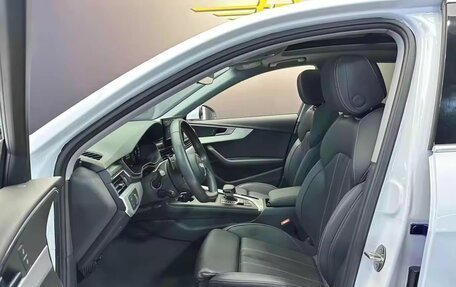 Audi A4, 2022 год, 3 750 000 рублей, 4 фотография