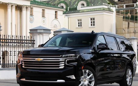 Chevrolet Suburban, 2023 год, 15 500 000 рублей, 3 фотография