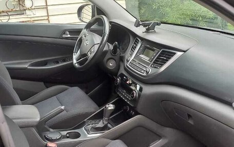 Hyundai Tucson III, 2016 год, 2 200 000 рублей, 10 фотография
