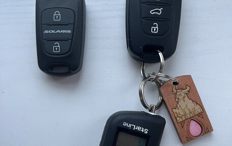 Hyundai Solaris II рестайлинг, 2012 год, 750 000 рублей, 13 фотография