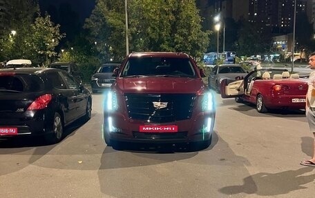 Cadillac Escalade IV, 2019 год, 6 900 000 рублей, 2 фотография