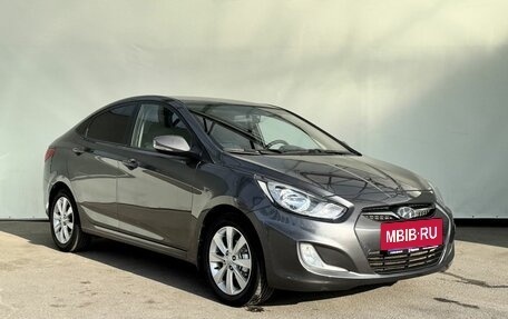 Hyundai Solaris II рестайлинг, 2012 год, 855 000 рублей, 2 фотография