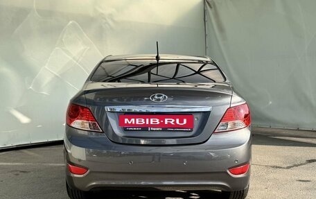 Hyundai Solaris II рестайлинг, 2012 год, 855 000 рублей, 7 фотография