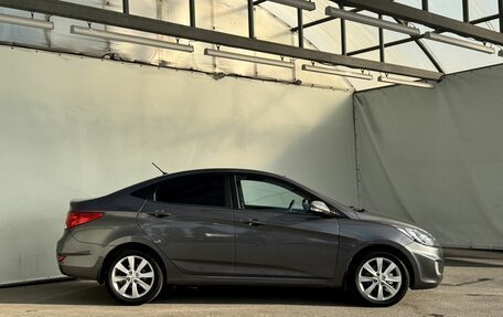 Hyundai Solaris II рестайлинг, 2012 год, 855 000 рублей, 10 фотография
