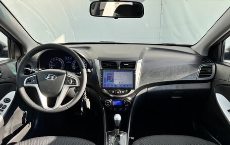 Hyundai Solaris II рестайлинг, 2012 год, 855 000 рублей, 15 фотография