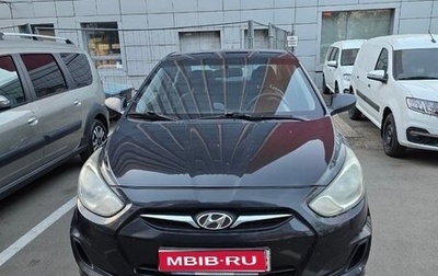 Hyundai Solaris II рестайлинг, 2012 год, 750 000 рублей, 1 фотография
