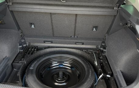 Volkswagen Tiguan II, 2018 год, 2 300 000 рублей, 30 фотография
