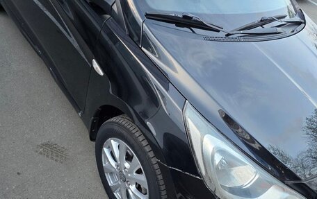 Hyundai Solaris II рестайлинг, 2012 год, 750 000 рублей, 14 фотография