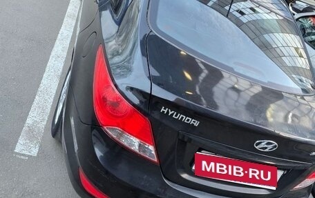 Hyundai Solaris II рестайлинг, 2012 год, 750 000 рублей, 13 фотография