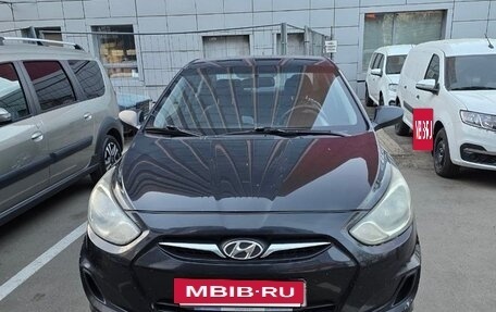Hyundai Solaris II рестайлинг, 2012 год, 750 000 рублей, 8 фотография