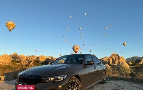 BMW 3 серия, 2019 год, 3 100 000 рублей, 3 фотография