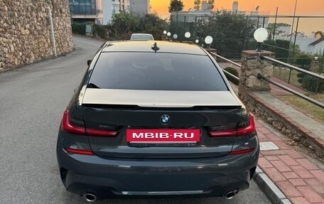 BMW 3 серия, 2019 год, 3 100 000 рублей, 2 фотография