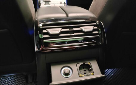 Audi A8, 2019 год, 5 490 000 рублей, 15 фотография