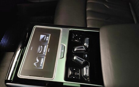 Audi A8, 2019 год, 5 490 000 рублей, 19 фотография