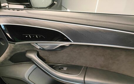 Audi A8, 2019 год, 5 490 000 рублей, 29 фотография