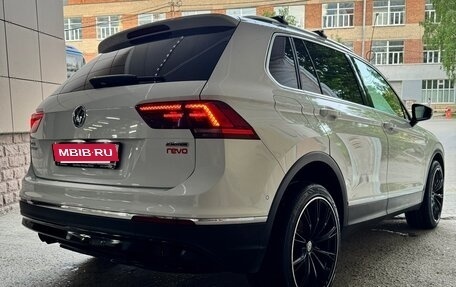 Volkswagen Tiguan II, 2018 год, 3 100 000 рублей, 6 фотография