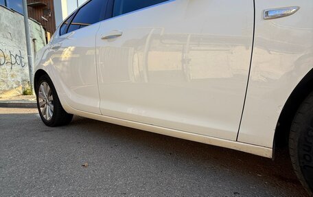 Opel Astra J, 2011 год, 790 000 рублей, 6 фотография