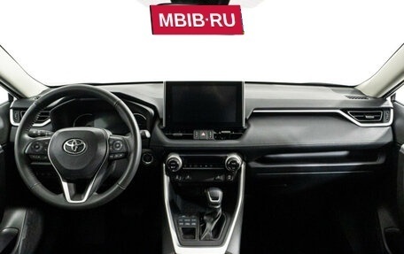 Toyota RAV4, 2022 год, 4 200 000 рублей, 13 фотография