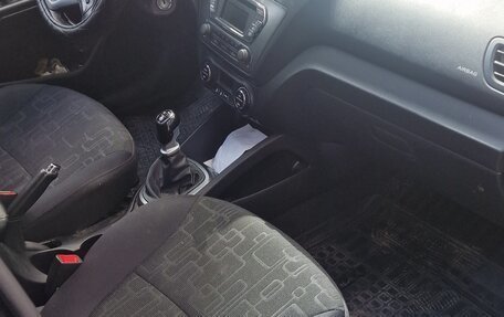 KIA Rio III рестайлинг, 2012 год, 650 000 рублей, 5 фотография