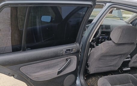 Volkswagen Golf IV, 2000 год, 310 000 рублей, 10 фотография