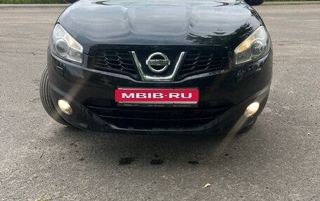 Nissan Qashqai+2 I, 2010 год, 1 350 000 рублей, 2 фотография