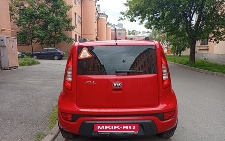 KIA Soul I рестайлинг, 2013 год, 900 000 рублей, 14 фотография