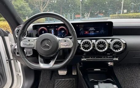 Mercedes-Benz CLA, 2022 год, 2 790 000 рублей, 12 фотография