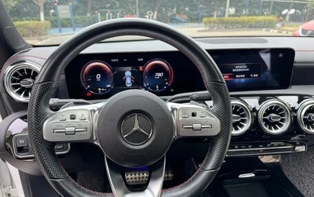 Mercedes-Benz CLA, 2022 год, 2 790 000 рублей, 17 фотография