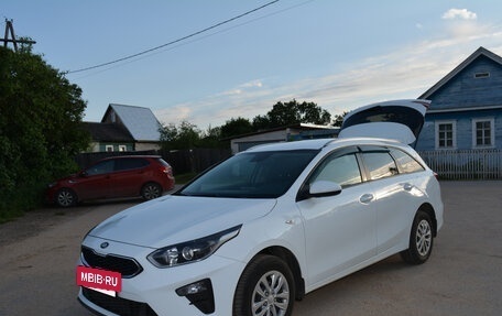 KIA cee'd III, 2021 год, 1 600 000 рублей, 4 фотография