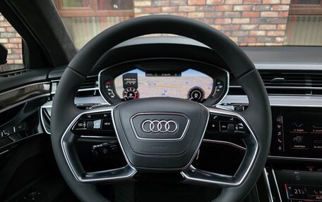 Audi A8, 2018 год, 4 800 000 рублей, 20 фотография