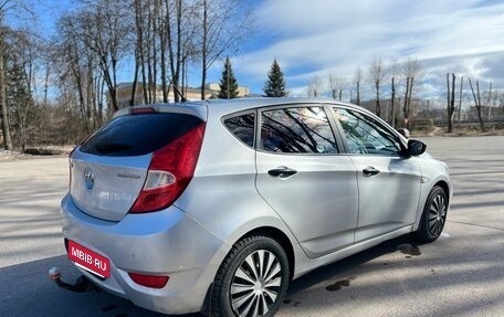 Hyundai Solaris II рестайлинг, 2013 год, 499 999 рублей, 3 фотография