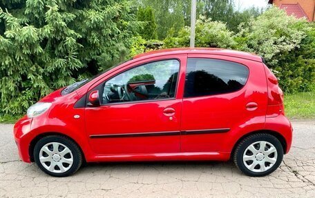 Peugeot 107 I рестайлинг, 2010 год, 520 000 рублей, 4 фотография