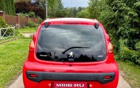 Peugeot 107 I рестайлинг, 2010 год, 520 000 рублей, 7 фотография