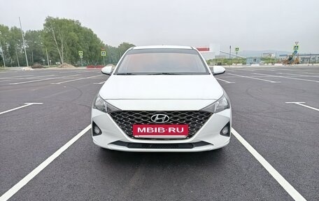 Hyundai Solaris II рестайлинг, 2021 год, 1 450 000 рублей, 8 фотография