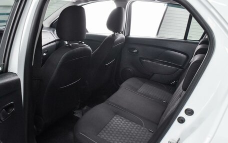 Renault Logan II, 2016 год, 365 000 рублей, 11 фотография