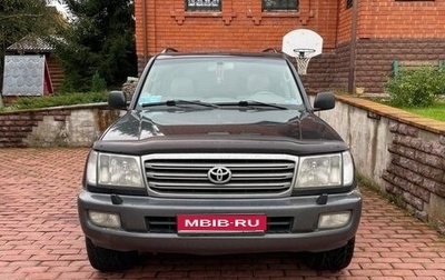 Toyota Land Cruiser 100 рестайлинг 2, 2003 год, 1 850 000 рублей, 1 фотография