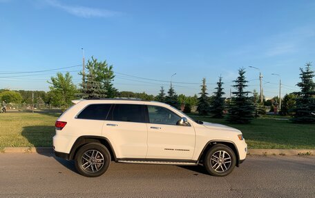 Jeep Grand Cherokee, 2020 год, 4 950 000 рублей, 29 фотография