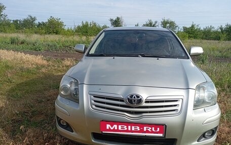 Toyota Avensis III рестайлинг, 2006 год, 730 000 рублей, 14 фотография