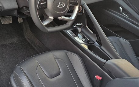 Hyundai Elantra, 2024 год, 2 650 000 рублей, 3 фотография