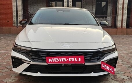 Hyundai Elantra, 2024 год, 2 650 000 рублей, 8 фотография
