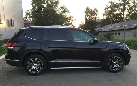 Volkswagen Teramont I, 2018 год, 3 150 000 рублей, 22 фотография