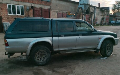 Mitsubishi L200 III рестайлинг, 2000 год, 500 000 рублей, 8 фотография