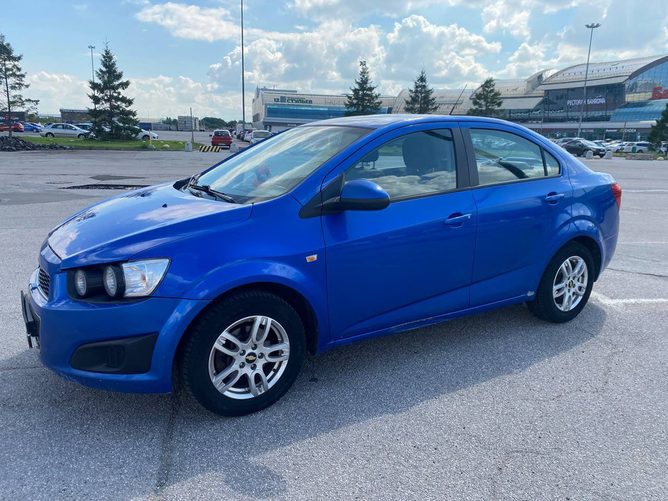 Chevrolet Aveo T300, 2013 год, 570 000 рублей, 4 фотография