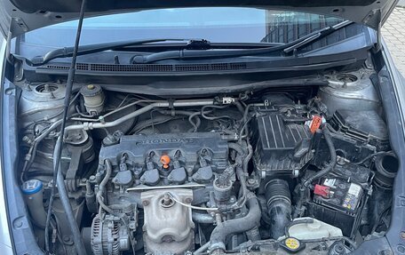 Honda Stream II, 2007 год, 1 250 000 рублей, 12 фотография